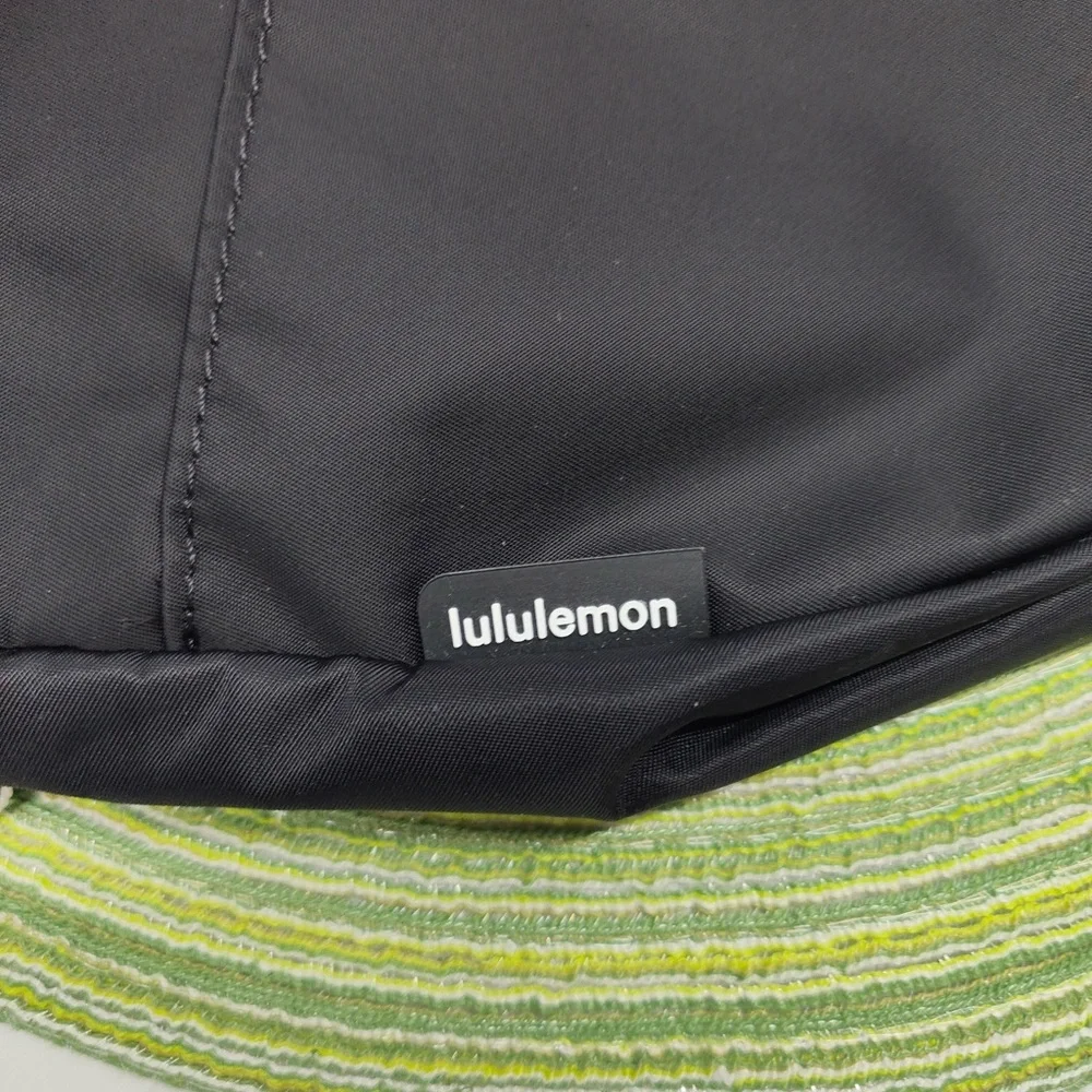 lululemon athletica Midnight Black Crossbody Bag - Picture 6 of 8